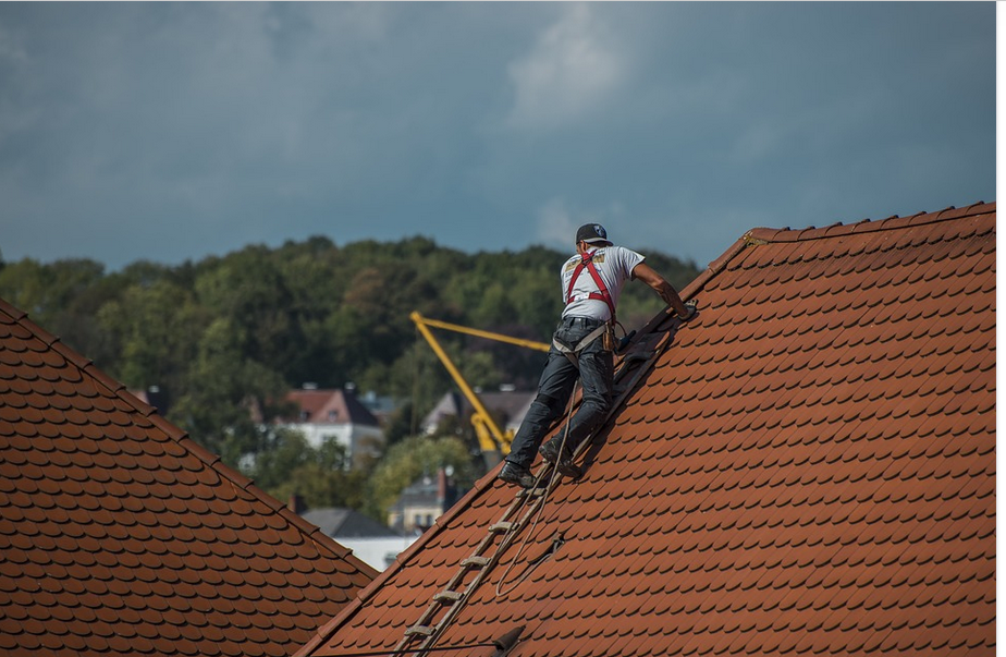 How to Select the Best Roofing Contractor